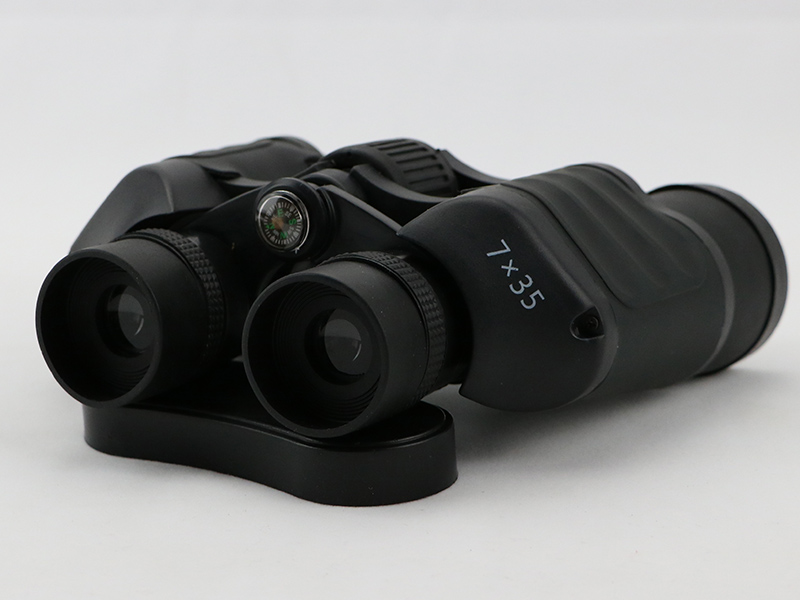 望遠(yuǎn)鏡5.jpg 望遠(yuǎn)鏡5.jpg