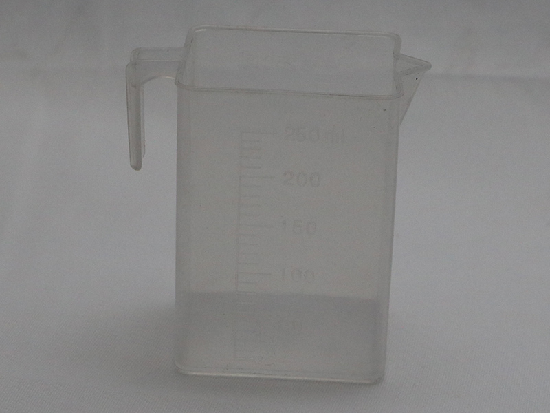 方形塑料杯.jpg 方形塑料杯.jpg