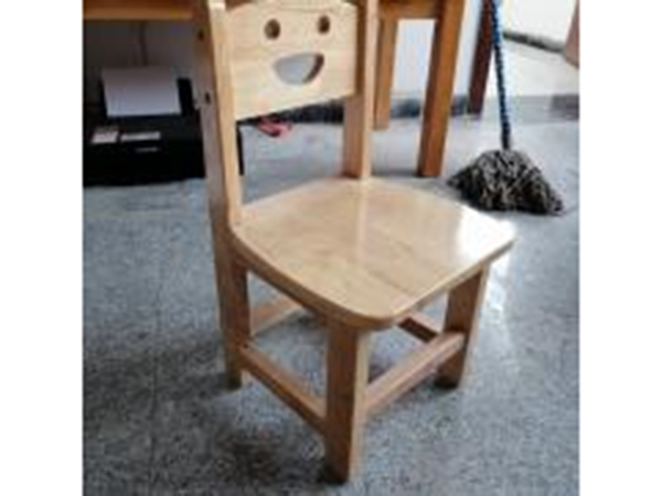 幼兒園桌椅供應商